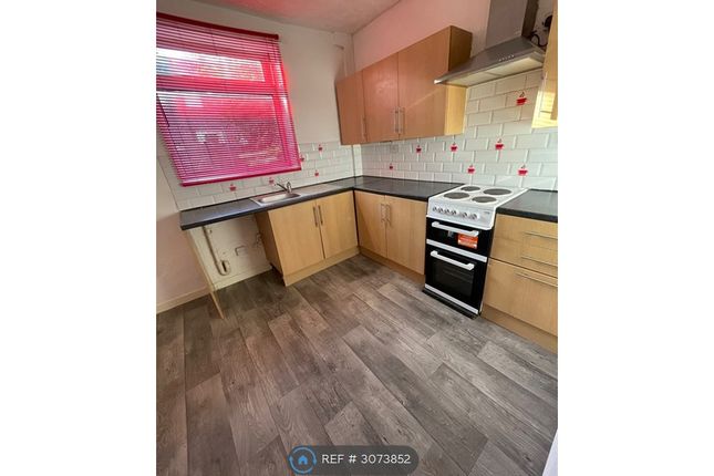 South Elmsall, Pontefract photo 3