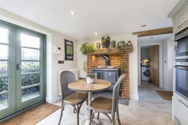 Barnett Farm, Norley Lane, Shamley Green, Gu5 0Tp-