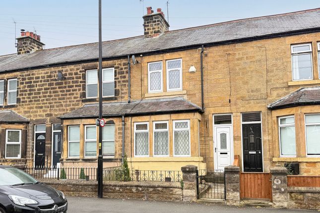 3-bed terraced on 143 King Edwards Drive, Harrogate, £260,000