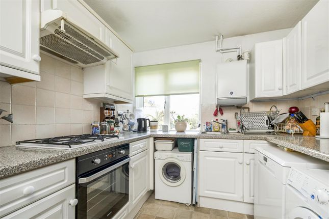 End terrace house for sale in Fairways, Thornbury Road, Isleworth