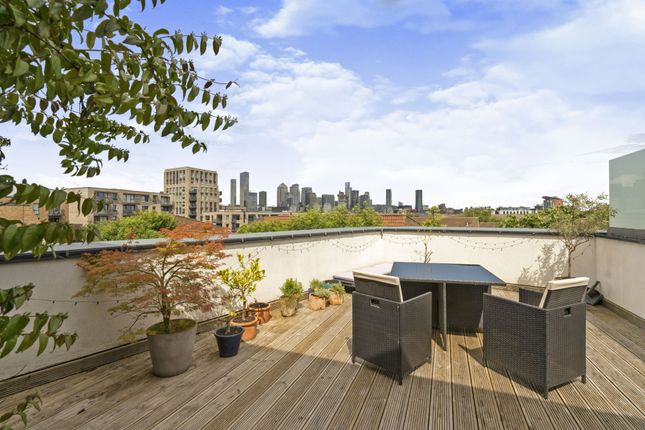 Thumbnail Flat for sale in Mary Rose Square, London