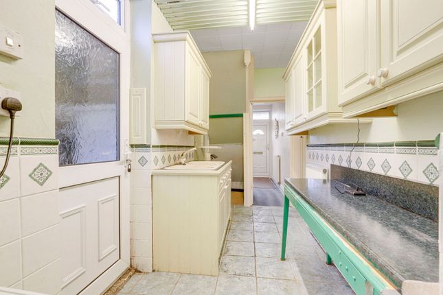 15 The Knoll, Mansfield photo 3