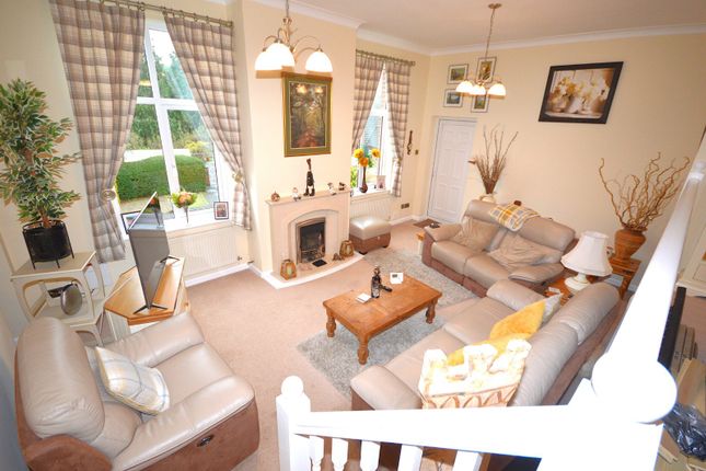 15, Plas Hafren, Powys photo 2