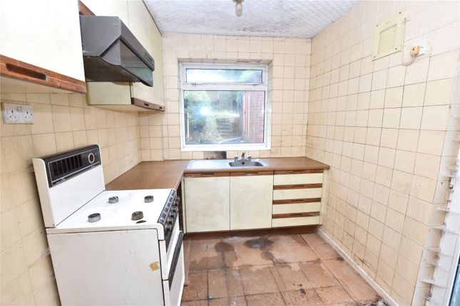 65, Lincombe Drive, Leeds photo 4