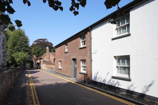 2-bed house on Lacemakers, Church Yard, Tring, £1,650/mo