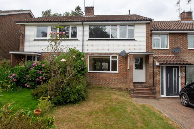 Thumbnail Terraced house to rent in Fieldway, Lindfield, Haywards Heath