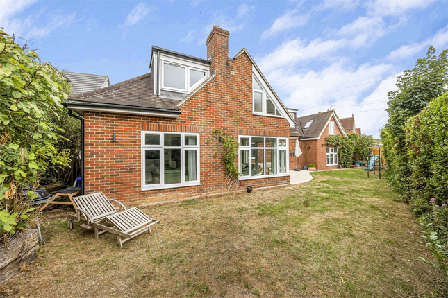 24 Horseshoe Road, 24 Horseshoe Road, Pangbourne on Thames photo 3