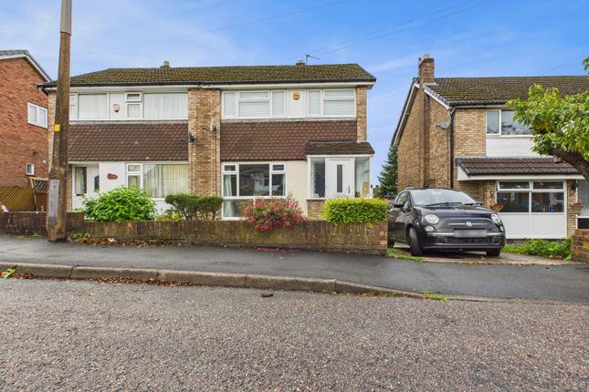 8, Alderley Drive, Stockport photo 2