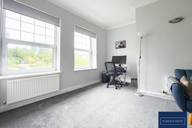 Apartment 11, Cwrt Brenin, Mill Street, Pontypridd photo 4