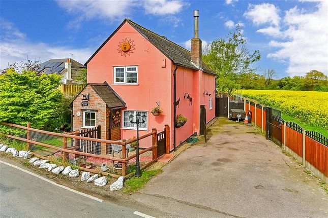 Detached house for sale in Faversham Road, Wichling, Sittingbourne, Kent