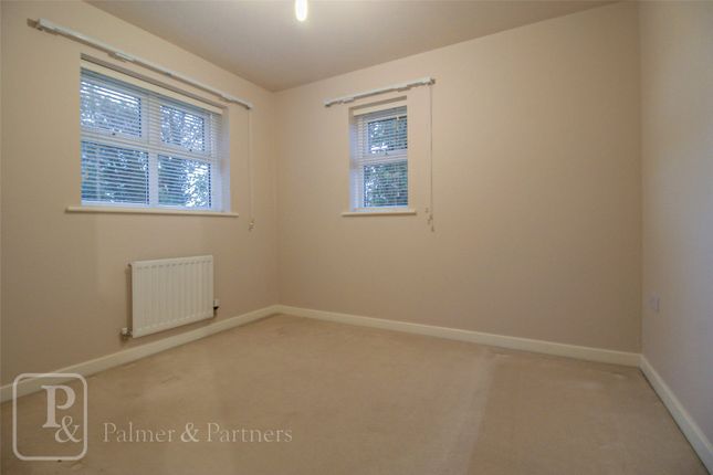 Detached house to rent in Peache Road, Colchester, Essex