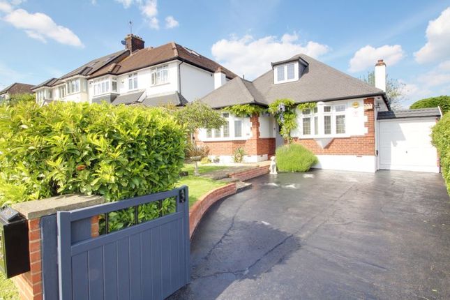 Thumbnail Property for sale in Plough Hill, Cuffley, Potters Bar