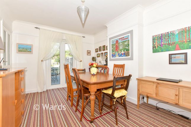 3, Warren Road, Littlestone photo 4
