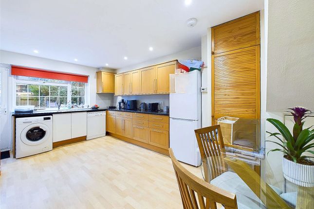 30, North Place, Teddington photo 2