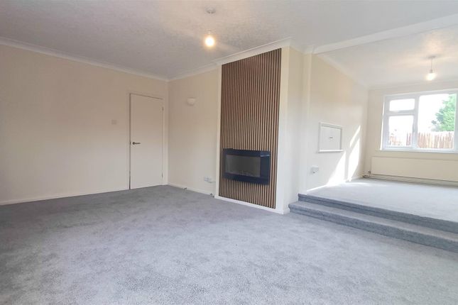 81, Doncaster Road, Tickhill photo 3