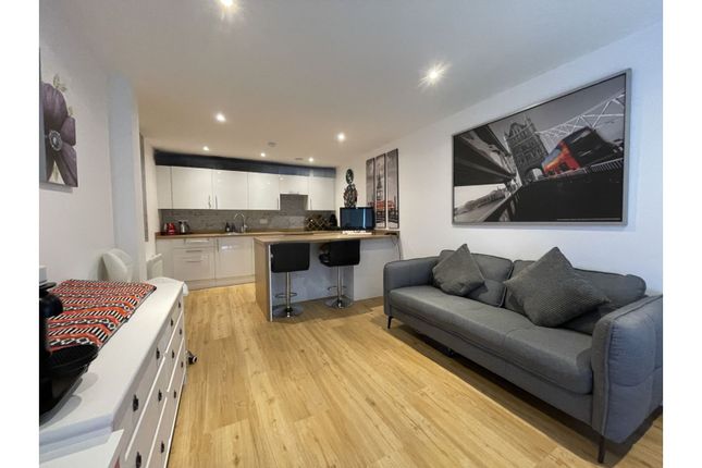 Thumbnail Flat for sale in 1 Advent Way, Manchester