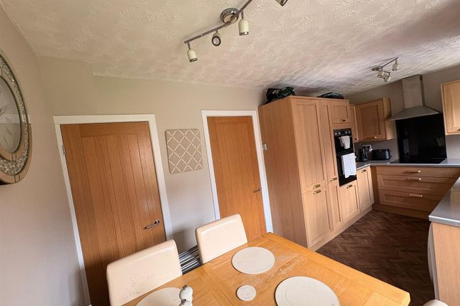 11, Lytton Road, Manchester photo 4