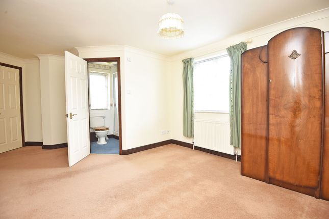 14 King Street, Harrogate photo 4