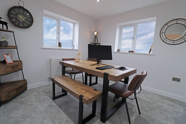 23, Coastview Close, Hartlepool photo 4