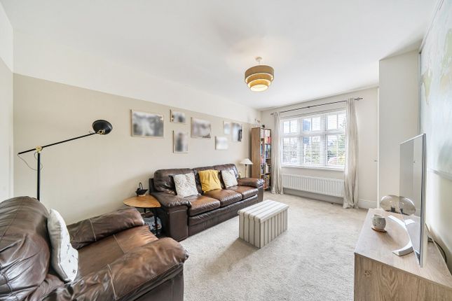14 Bussel Close, Exeter photo 3