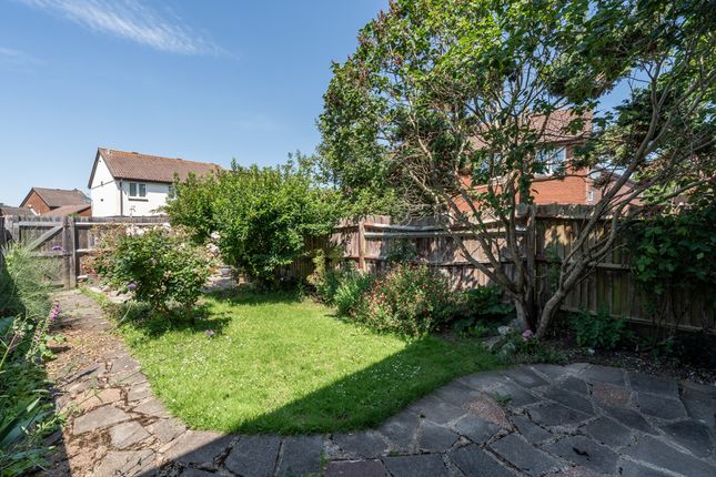 25, Campion Close, Warsash photo 2