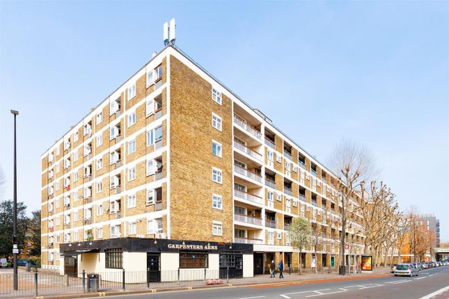 Thumbnail Flat for sale in Donegal House, Cambridge Heath Road, London