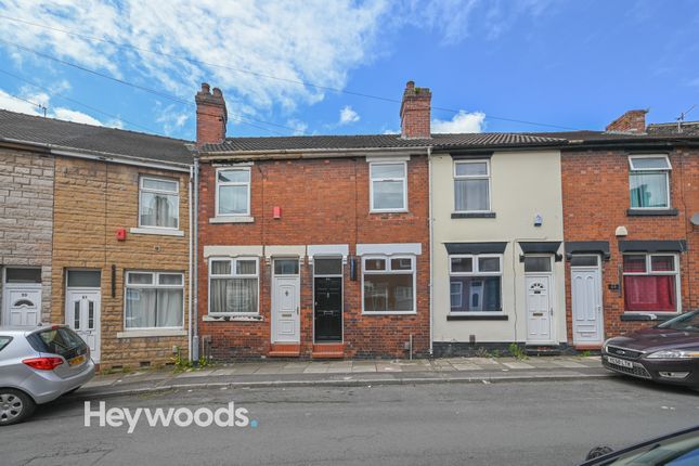 Terraced house to rent in Clare Street, Basford