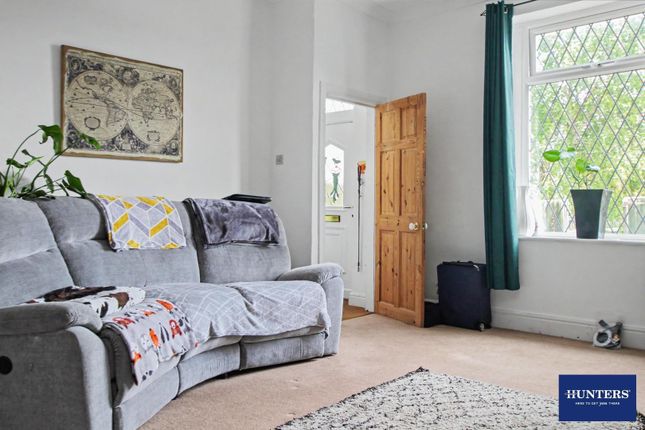 85, Holme Lane, Bradford photo 4