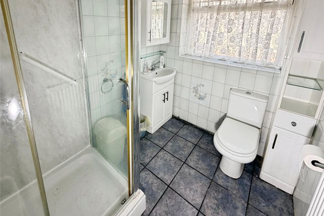 7, Newfields Avenue, Doncaster photo 4