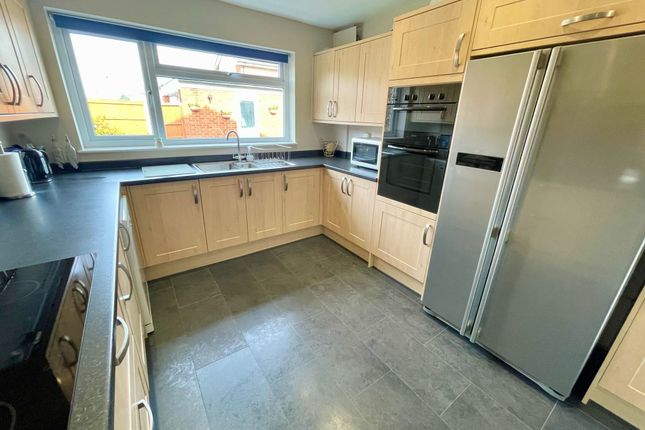 69 Linnards Lane, Northwich photo 3