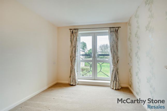 41 Hollis Court, Castle Howard Road, Malton photo 3