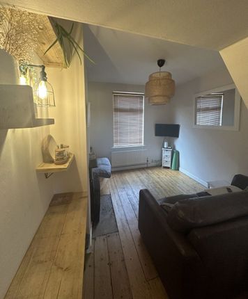 Thumbnail Property to rent in Chessel St, Bedminster, Bristol
