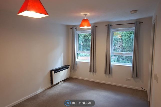 Studio flat on Dibden, Southampton, £700/mo