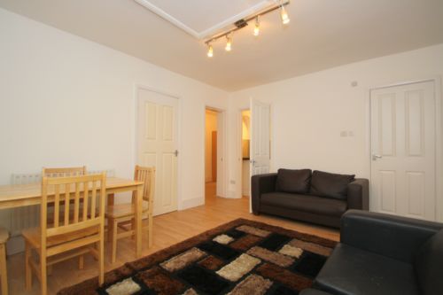 Garden Flat 393, Archway Road, London photo 3