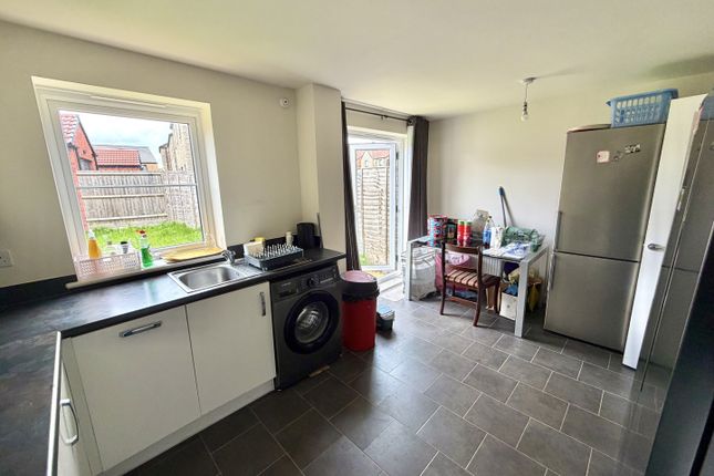 10, Taylor Crescent, Bristol photo 4