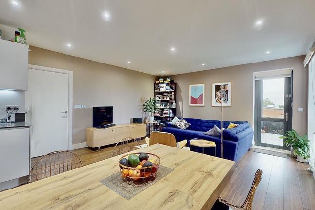 Thumbnail Flat for sale in Pipit Drive, London
