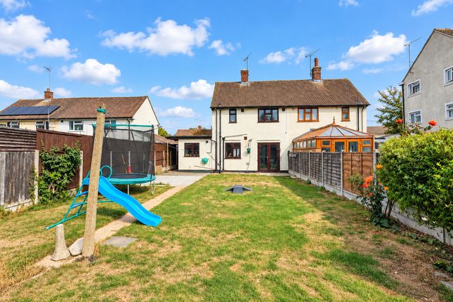 142, Rochford Garden Way, Rochford photo 2