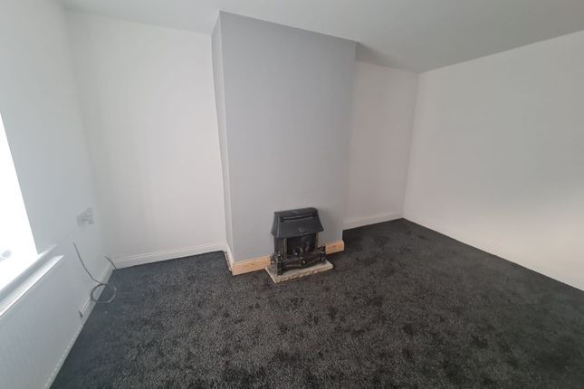 6 Firth Street, Thornton photo 2