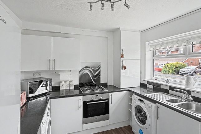 8, Coulton Road, Widnes photo 2