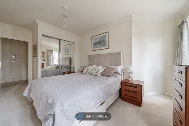Grove Road, Woking photo 5