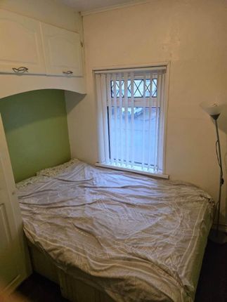 Three Bedroom House For Sale, South Clive Street, Cardiff photo 4