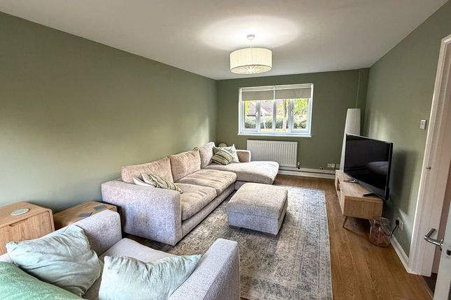 Dulverton Drive, Milton Keynes photo 2
