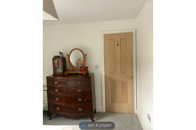 Terraced house to rent in Tolson Road, Isleworth