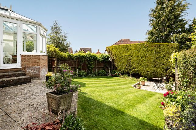10, Neate Road, Devizes photo 2