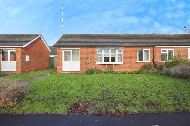 2-bed other on 8, Newsholme Close, Warwick, £220,000