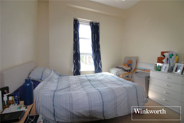 26, Hepburn Court, Borehamwood photo 4