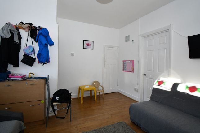 Terraced house for sale in Gresham Road, London