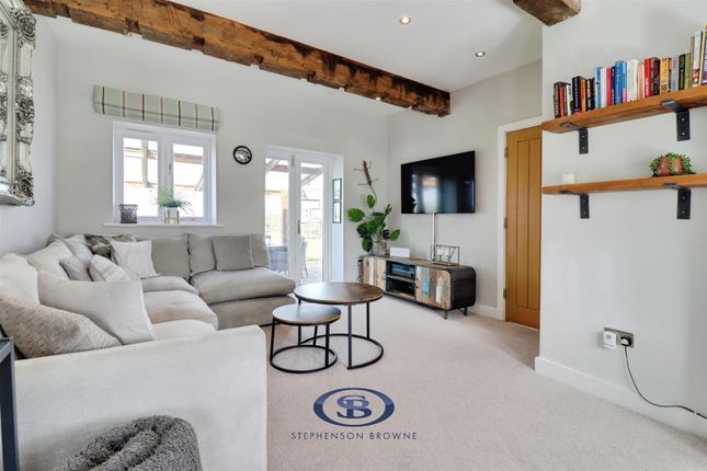 1 Sparrow Grove Barns, Dragons Lane, Sandbach photo 3