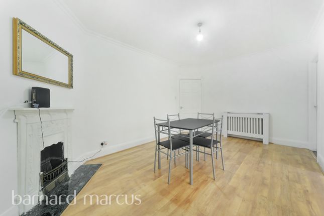 Flat to rent in Washington Road, Worcester Park