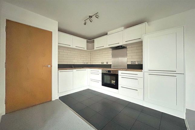 Apt 24, Sycamore Court, Sale photo 3